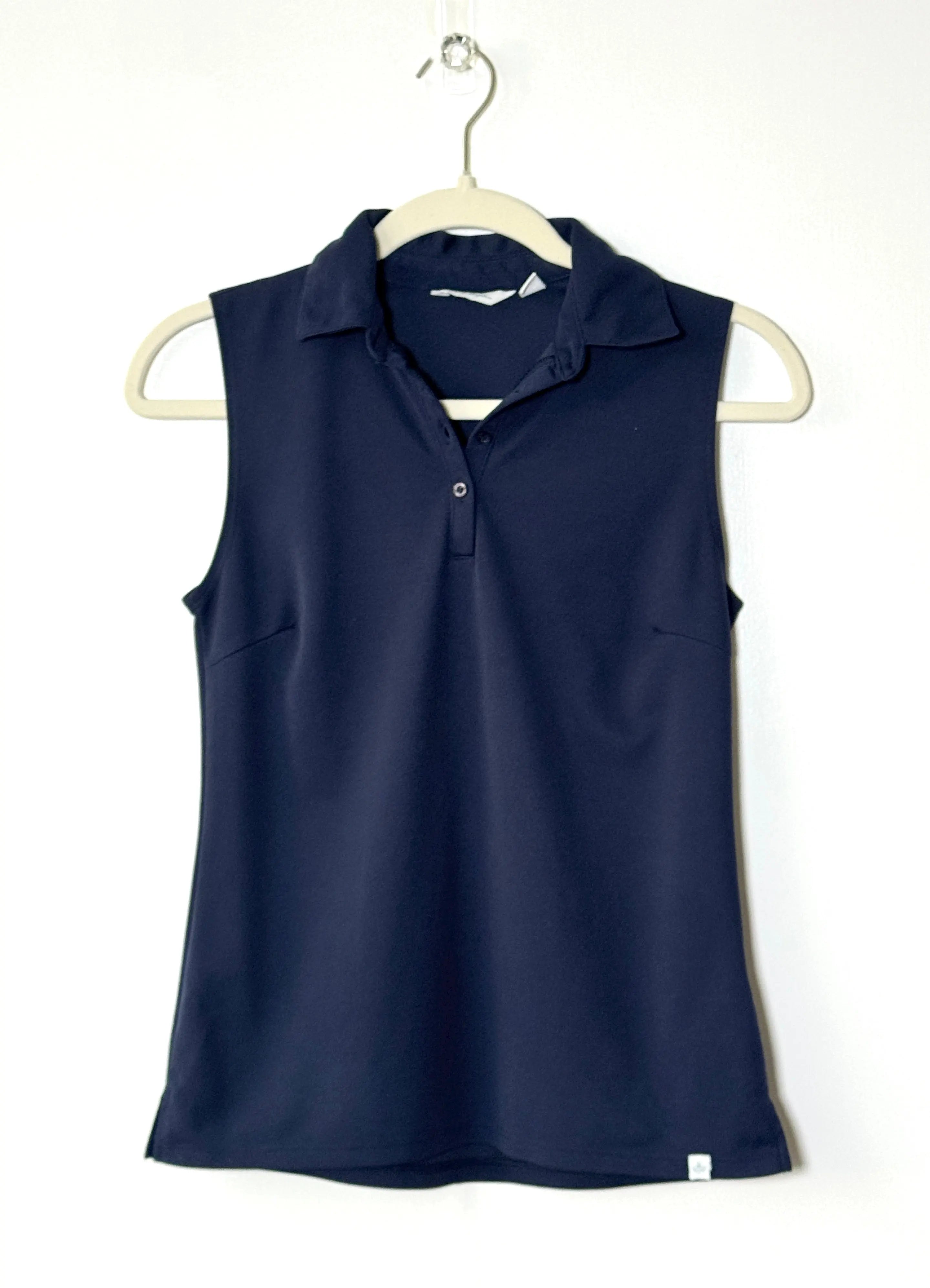 The Essential Polo in Navy Second Season Golf